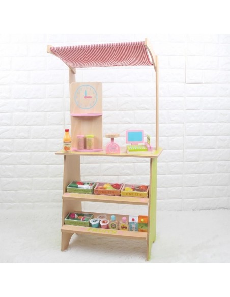 Drewniany sklep z akcesoriami