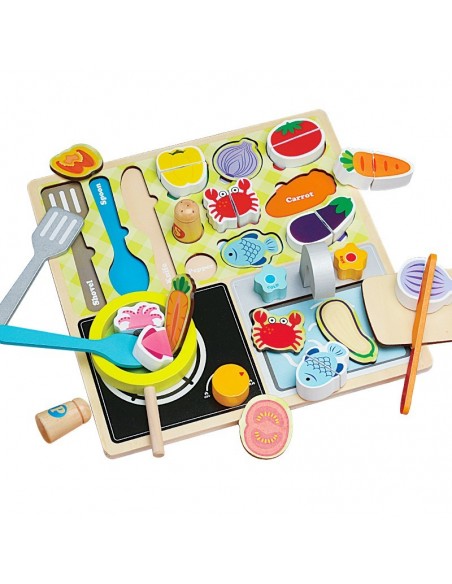 Drewniana kuchnia płaska z akcesoriami