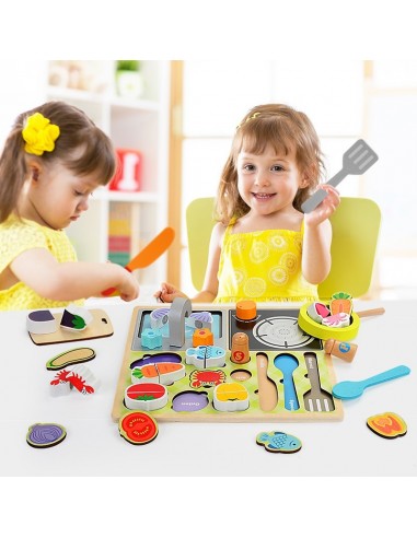 Drewniana kuchnia płaska z akcesoriami