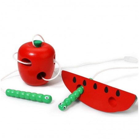 Drewniana przeplatanka owoce i robaki