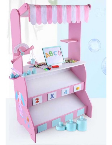 Drewniany sklep różowy