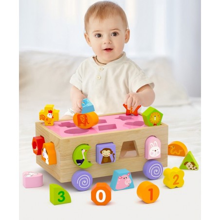 Drewniany sorter na kółkach 