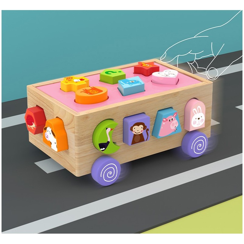 Drewniany sorter na kółkach 