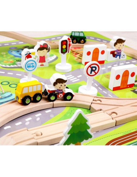 Drewniane tory z autkami