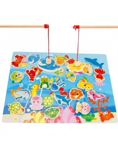 Drewniane rybki do łowienia