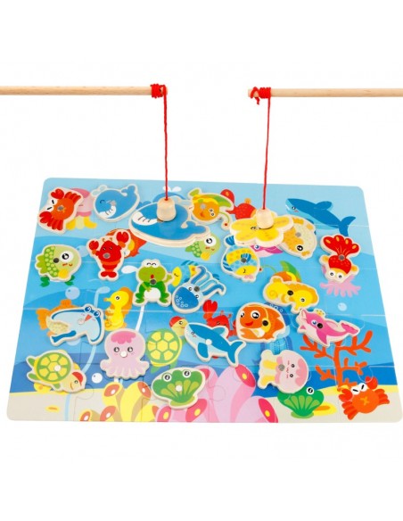 Drewniane rybki do łowienia