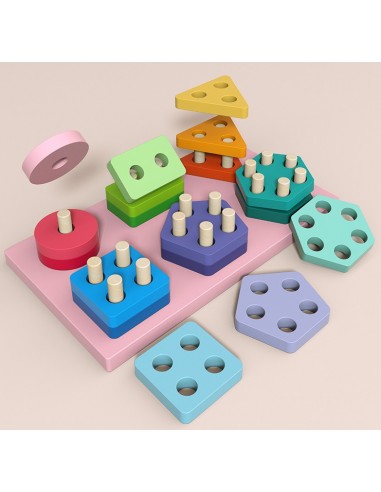 Drewniany sorter na kółkach z kolockami