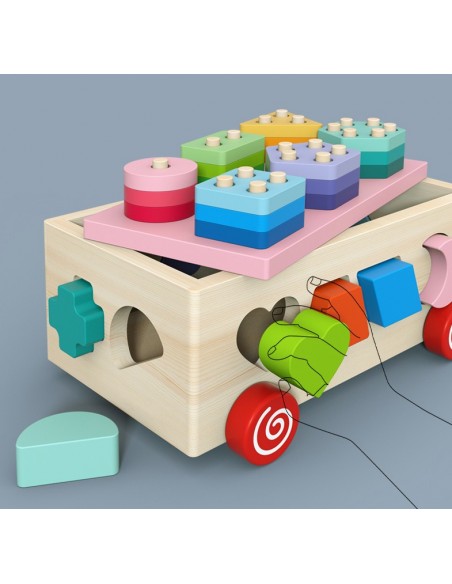 Drewniany sorter na kółkach z kolockami