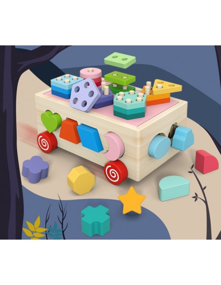 Drewniany sorter na kółkach z kolockami