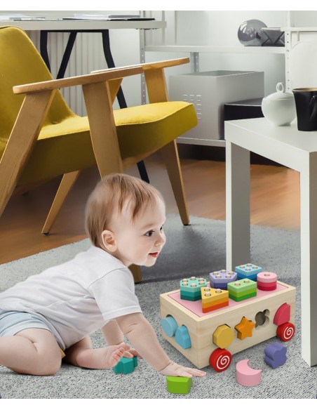 Drewniany sorter na kółkach z kolockami