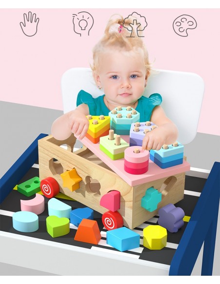 Drewniany sorter na kółkach z kolockami