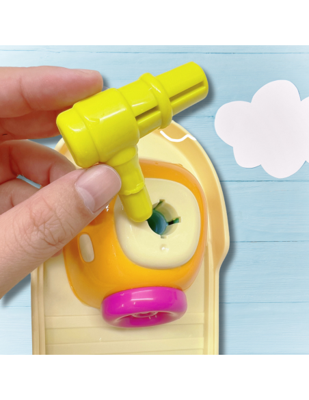 Statki pływające kolorowe łódeczki do wanny strzelające wodą dla dzieci