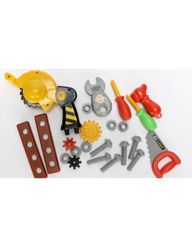 Warsztat z narzędzami w walizce na kołach