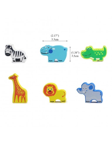 Samochód do ciągania z cymbałkami i zwierzątkami